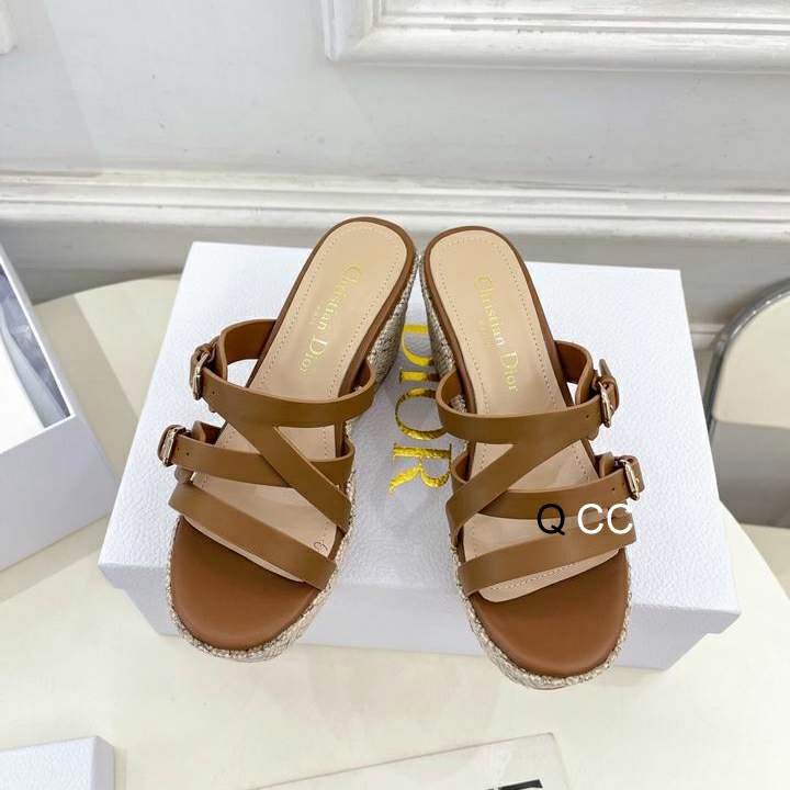 Picture of Dior Shoes _SKUDiorsz35-408CMJX06033762